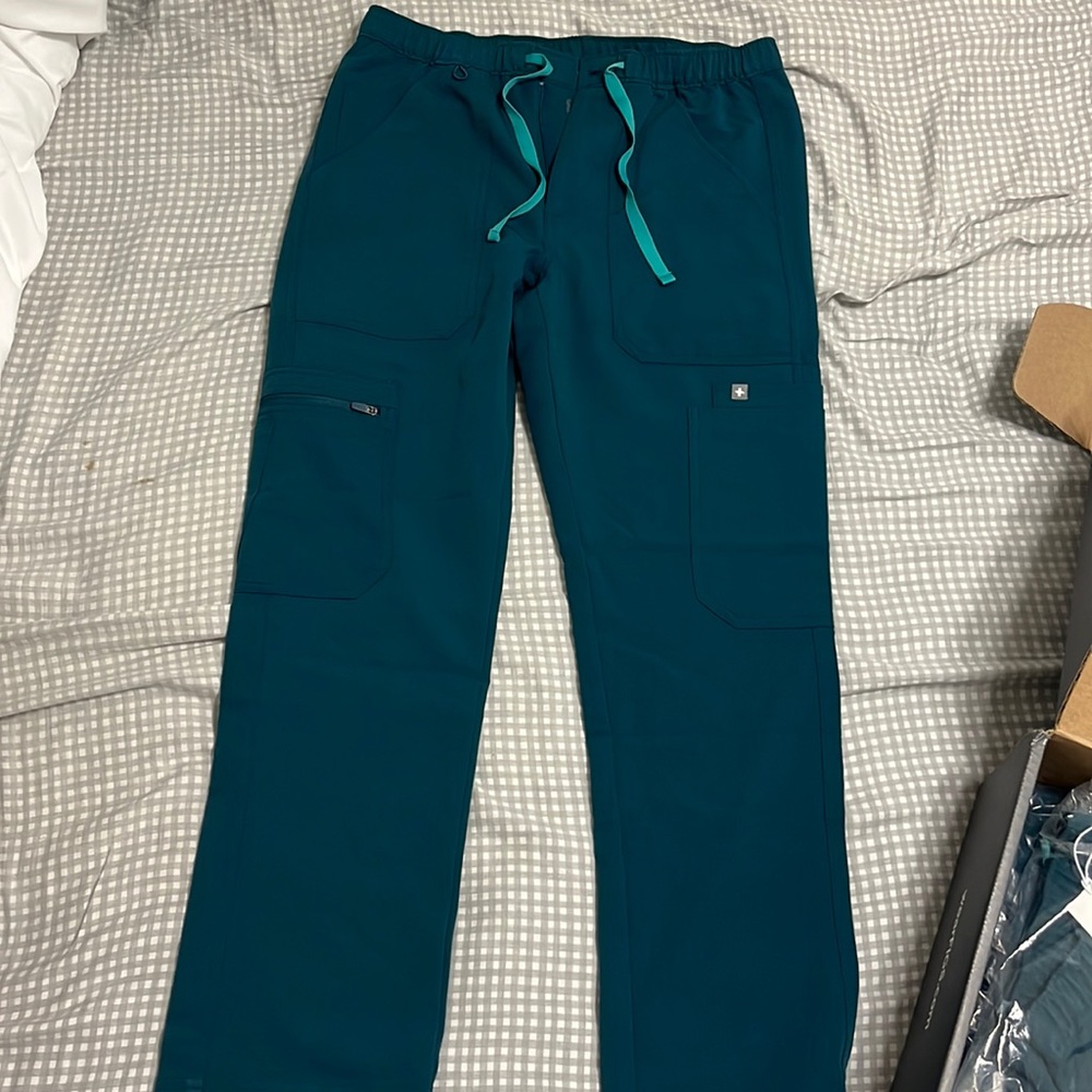 Figs Mens Cairo Cargo Scrub Pants